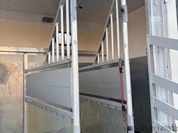 DAF AE45BF Paardenwagen 4 paarden plekken + men kar...