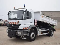 Mercedes-Benz Axor 1833