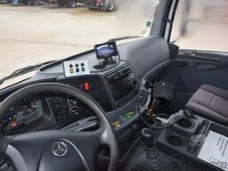 Mercedes-Benz Axor 1833