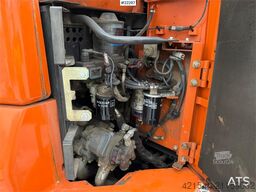 Hitachi ZX85 US-6 Excavator with grading bucket, digging b