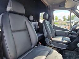 Mercedes-Benz Sprinter Occasion paardenwagen MTM S5L voor 2 p...