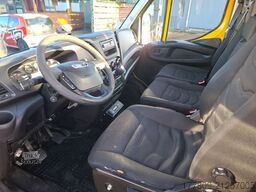 IVECO Daily Abschleppwagen  Aufbau el. Winde