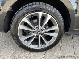 MERCEDES-BENZ V 300 d Avantgarde Extralang AIRMATIC Standheizg