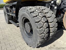 Heinhuis Trucks & Equipment Heinhuis Trucks & Equipment Heinhuis Trucks & Equipment