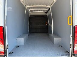 Iveco Daily 35S18HA8 V Kastenwagen *R 3.520*AHK*