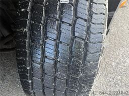 Volvo FM crane truck with a tipper and a 26.5 t/m Effer