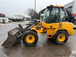 Volvo L 30 GS - 30km/h - 2723h - QUICK HITCH - CENTRA...