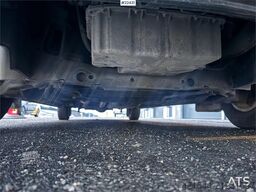 Mercedes-Benz Sprinter 319 Van – Shelving – 2 Sets of Tires – 1