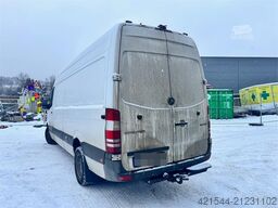 Mercedes-Benz Sprinter 516 CDI Van WATCH VIDEO