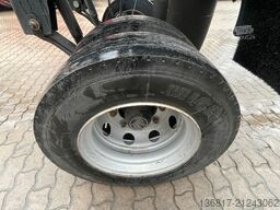 KRONE AZW 18 BDF Carrier Maxi Jumbo Zwillingsbereift