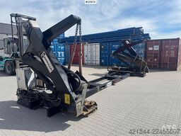 Hammar 140B Sideloader – One Lifting Arm Replaced in 2021