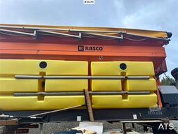 Rasco L4500 Combi Spreader.