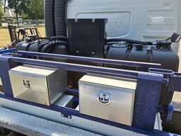 Volvo FH 500 8x4 / FASSI F2150 / WINCH / WORK BASKET