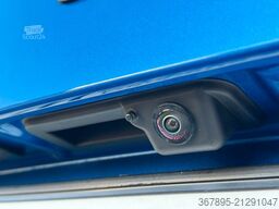 SKODA 2.0TDi 4x4 DSG Sportline ACC NAVI eHK LM18