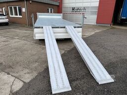 MÜLLER-MITTELTAL KA-TA-R 11,9  Dreiseiten-Kipper mit Rampen