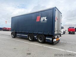 SVF Curtainsider / Planen Anhänger