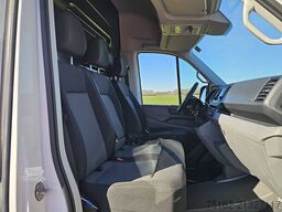 VOLKSWAGEN CRAFTER 2.0