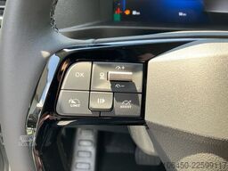 Opel Zafira 9-Sitzte LED SItzh AHK Klima vo+hi Rückkackka