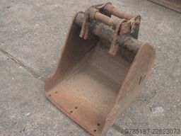 KUBOTA U27-4