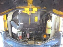 YANMAR VIO 25-4