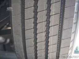 Mercedes-Benz Actros 2542 / GIGA cabin / Thermoking