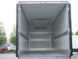 DAF XF 450 6x2 / KRONE 20 EPAL refrigerator