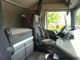 DAF XF 450 6x2 / KRONE 20 EPAL refrigerator