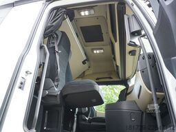 Mercedes-Benz Actros 2545 MP5 / 100 tho.km / Palfinger