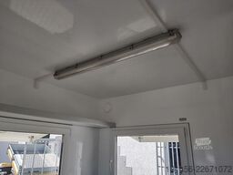 trailershop Büro Mobil mit Toilette Bauwagen Pausenraum Iso