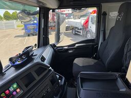 MAN TGS 28.440 6x4-4 2-Seitenkipper mit Fassi F235