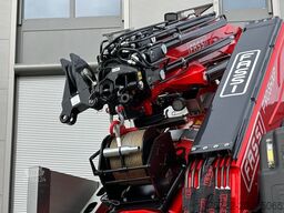 VOLVO FH 500 8x4 Pritsche mit Fassi F905R.2.7 + JIB