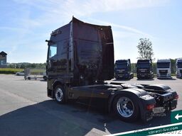 MAN TGX 18.520 Low Deck D30 Retarder Standkl. MIETE