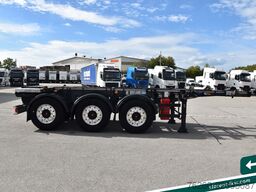 SCHWARZMÜLLER Tank - Containerchassis ADR ALU Liftachse SAF