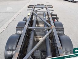 SCHWARZMÜLLER Tank - Containerchassis ADR ALU Liftachse SAF