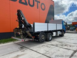 Volvo FM 9 300 6x2*4 HIAB 085D-3 / PLATFORM L=6320 mm