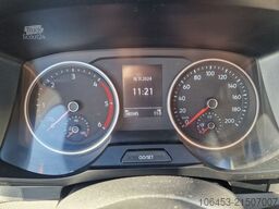 VOLKSWAGEN Crafter  DOKA 35/7 Sitzer/AC/ACC/AHK