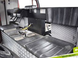 STEYR 13S23 4x4 Feuerwehrauto, 2.000 Liter Wassertank