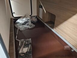 CARADO T 338s 5Sitz und Schlafplätze /..