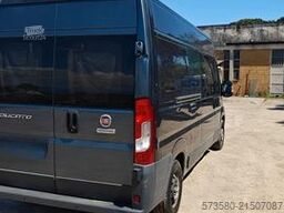 FIAT Ducato Wohnmobil | 4 Schlafplätze | Bad & Küche