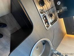 SUNLIGHT I 68 ADVENTURE EDITION |TV, Solar und weiteres!