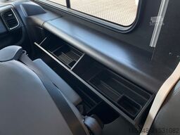 SUNLIGHT I 68 ADVENTURE EDITION |TV, Solar und weiteres!