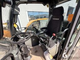 Liebherr A912 COMPACT