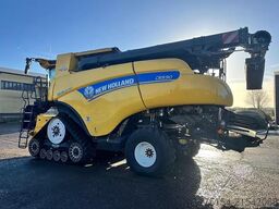 New Holland CR 9.90