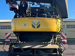 New Holland CR 9.90