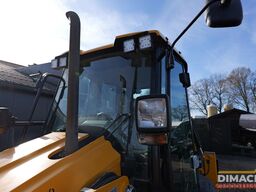JCB 3CX Compact 4x4*4 - 2146 uur - 3/1 bak - hydr. ...