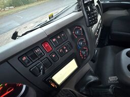 DAF LF 16.260 Tiefkühlkoffer mit Ladebordwand