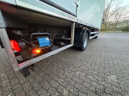 DAF LF 16.260 Tiefkühlkoffer mit Ladebordwand