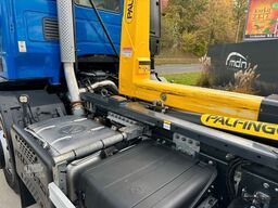 IVECO Eurocargo 180-320  Abrollkipper AHK