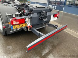 DAF FAD CF 530 8x4 Euro 6 Palfinger 33 Tonmeter laa...