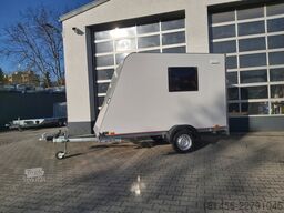 Tomplan Sport uns Transport Camping isolierter Koffer mit Heckrampe führerscheinfrei 100km/H Neu